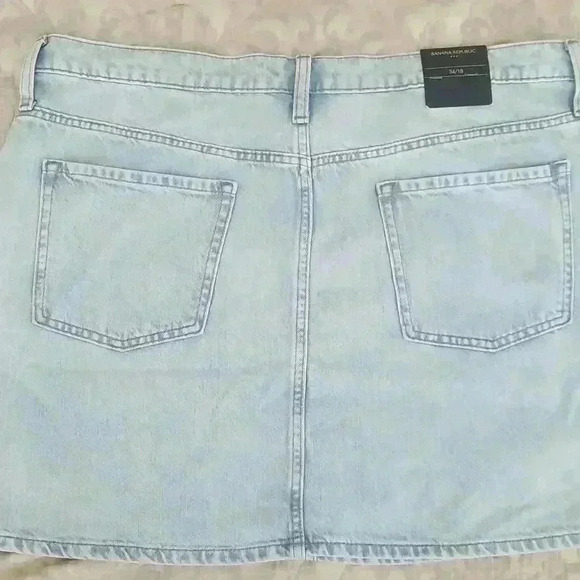 Banana Republic High-Rise Denim Skirt - Picture 9 of 9